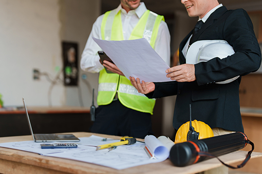 Florida Contractor Business Services Concierge Expert in Business Services for Florida Contractors Explaining Requirements to Architect